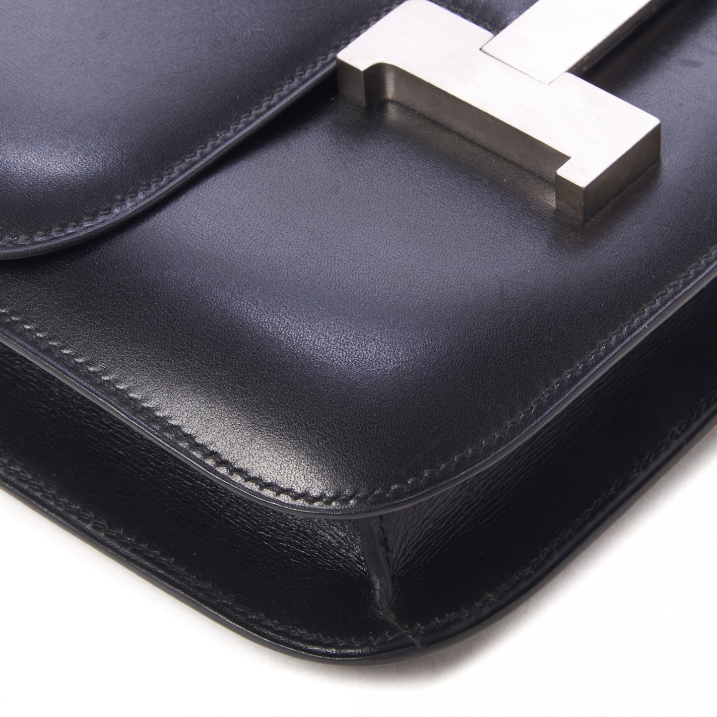 Box Constance 24 Black