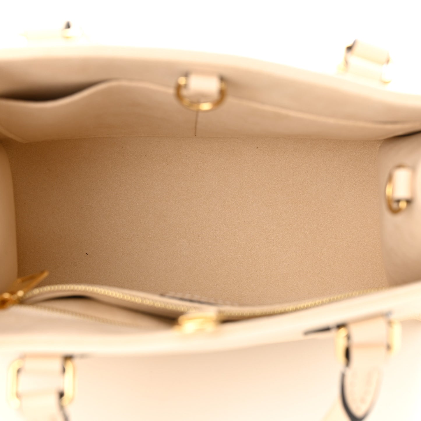 Empreinte Monogram Giant Onthego PM Cream Beige