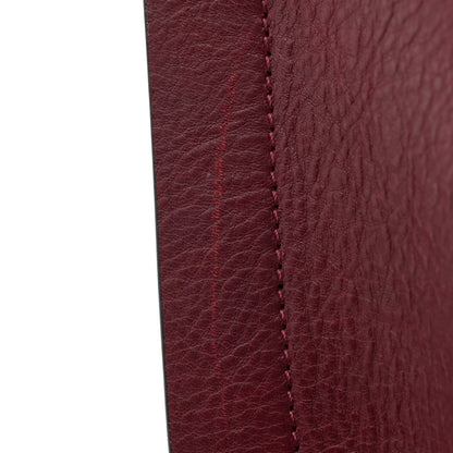 Valentino Garavani Grainy Calfskin Medium VLogo Escape Shopper Rubin 18 of 18