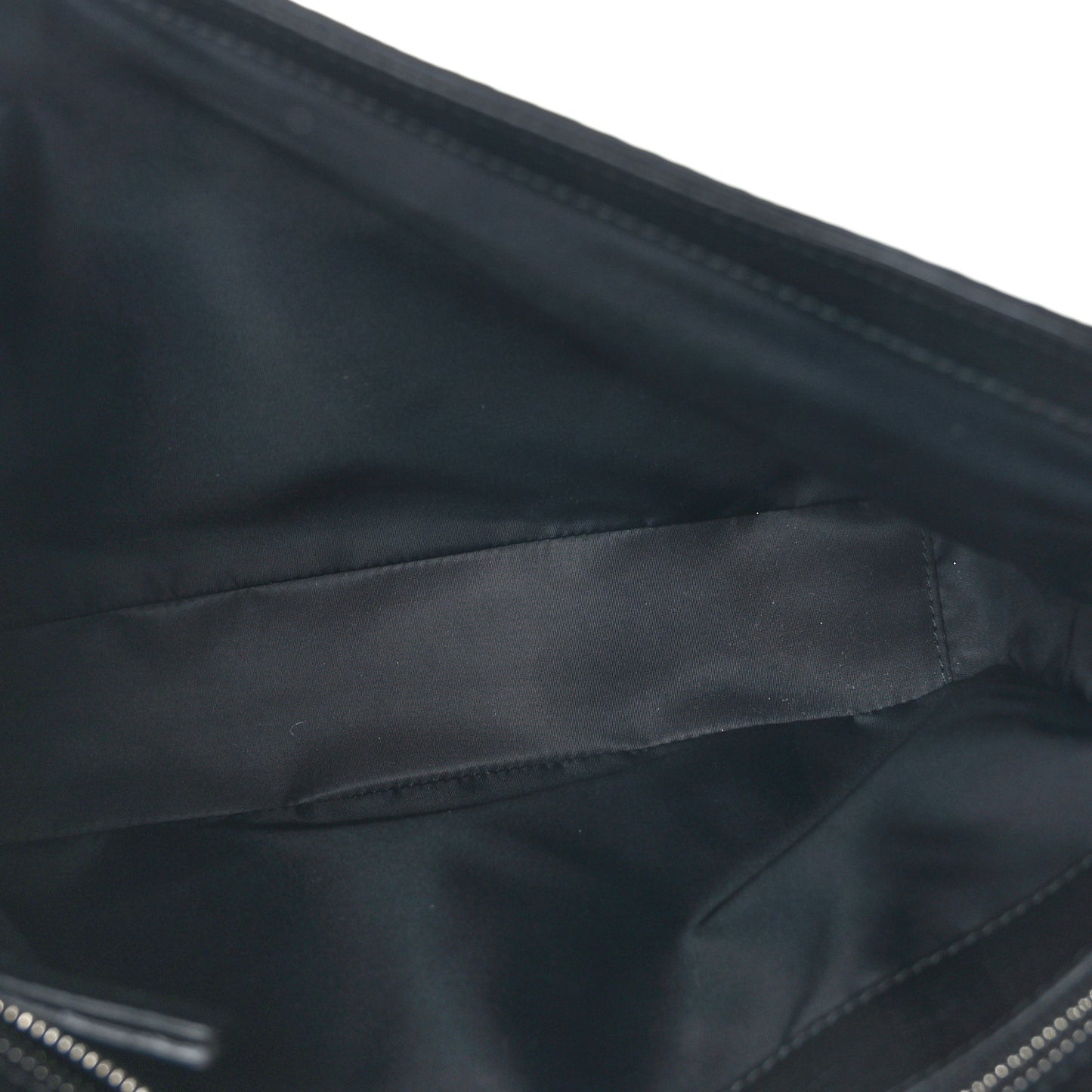 Grainy Calfskin Embossed Bruno Messenger Black