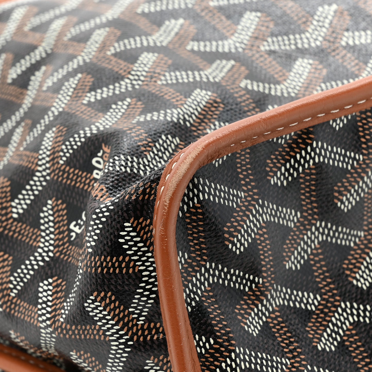 Goyardine Reversible Anjou PM Black Gold