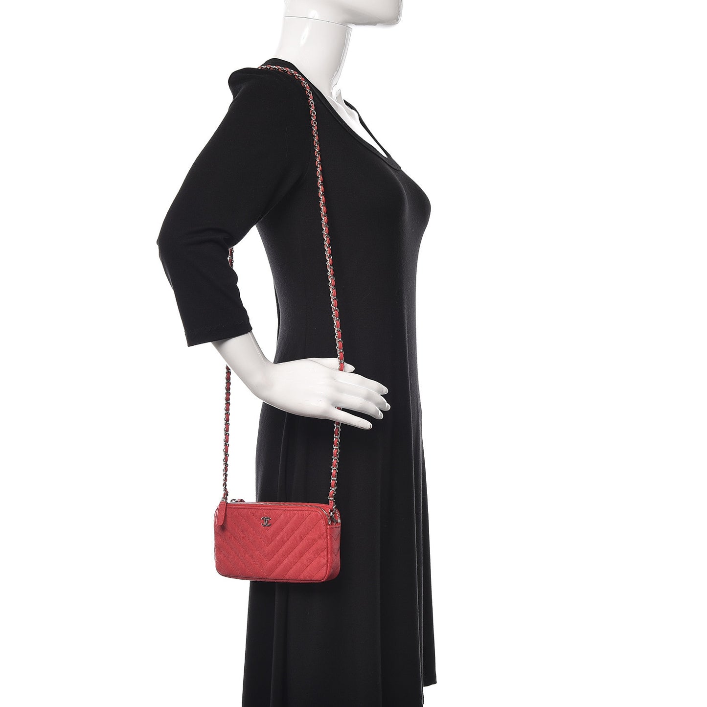 Caviar Chevron Quilted Small Clutch With Chain Light Red