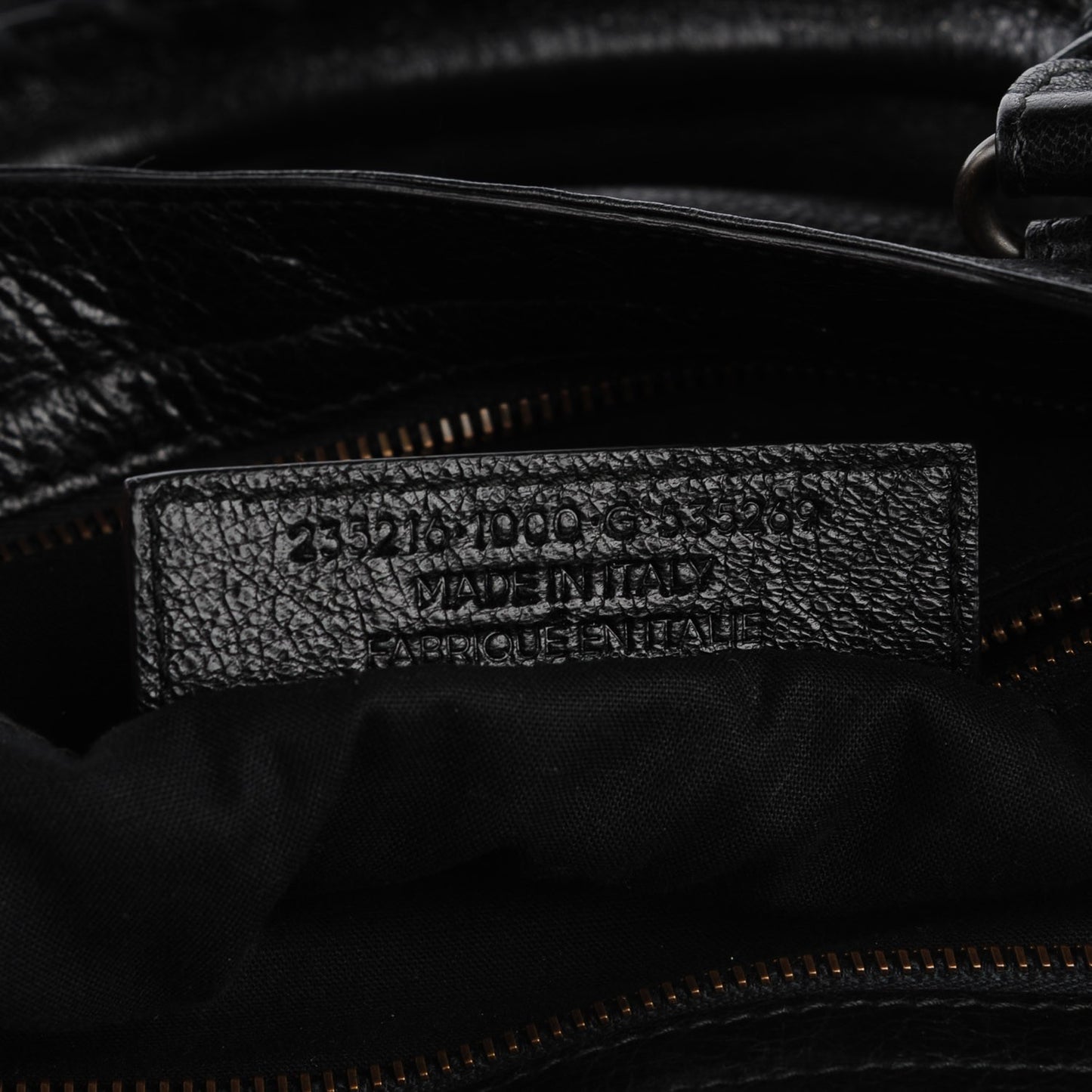 Agneau Classic Hardware Velo Black