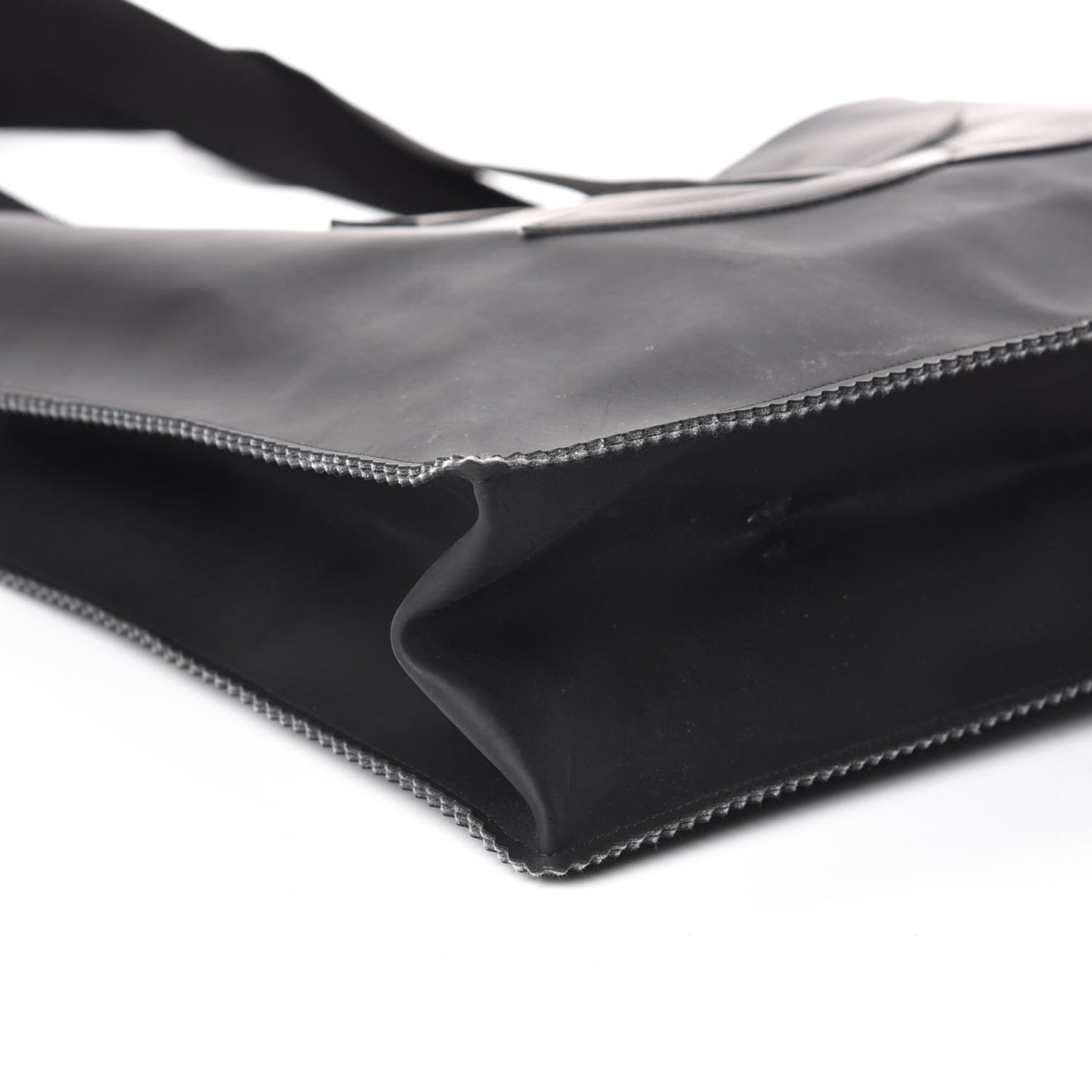 Rubber CC Tote Black