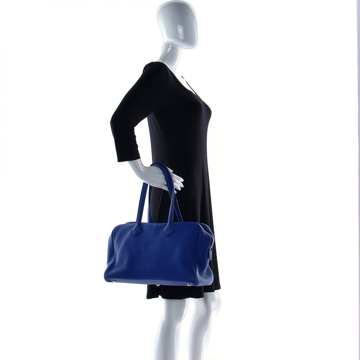Hermes Taurillon Clemence Victoria II 35 Bleu Electrique 3 of 13