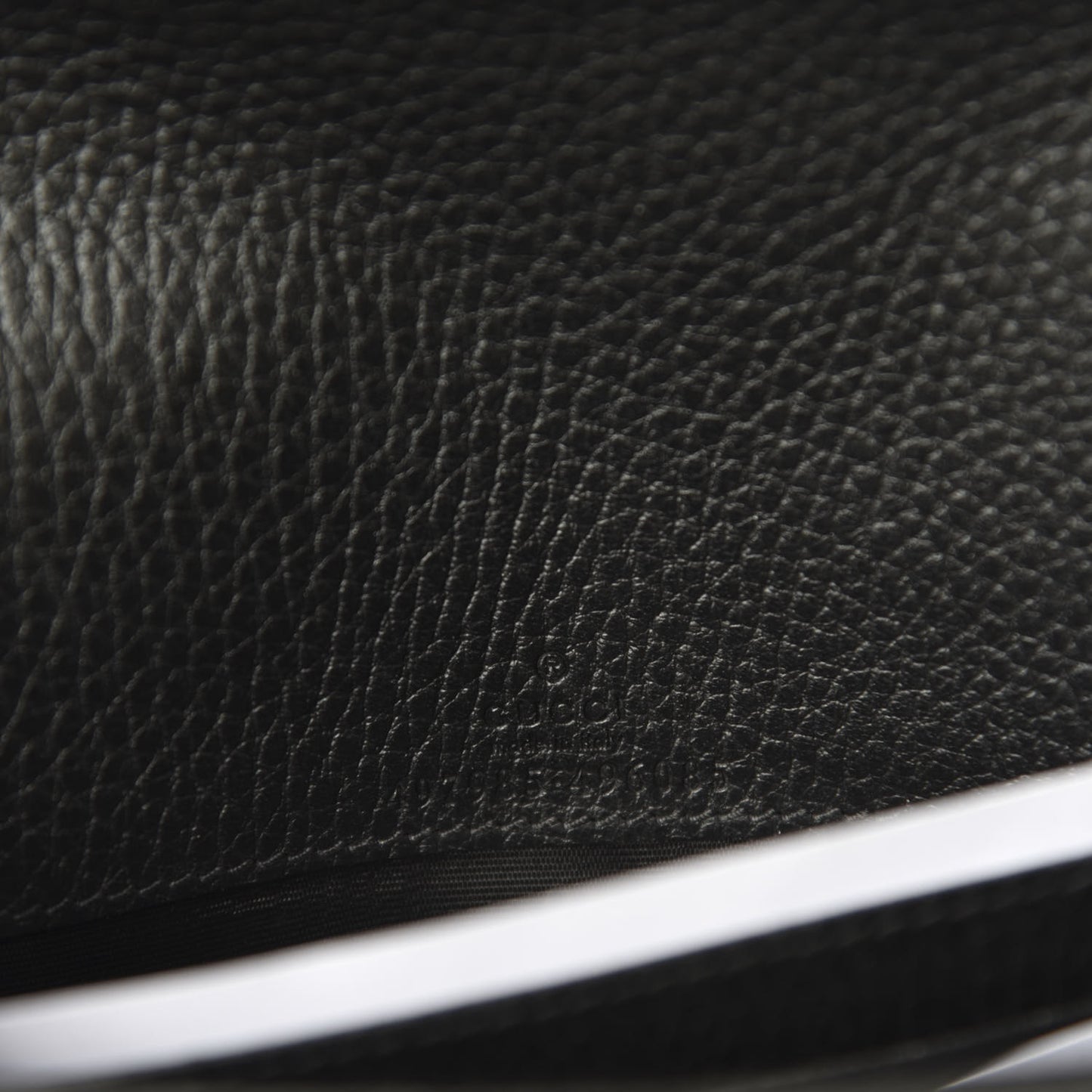 Calfskin Mini GG Marmont Chain Wallet Black
