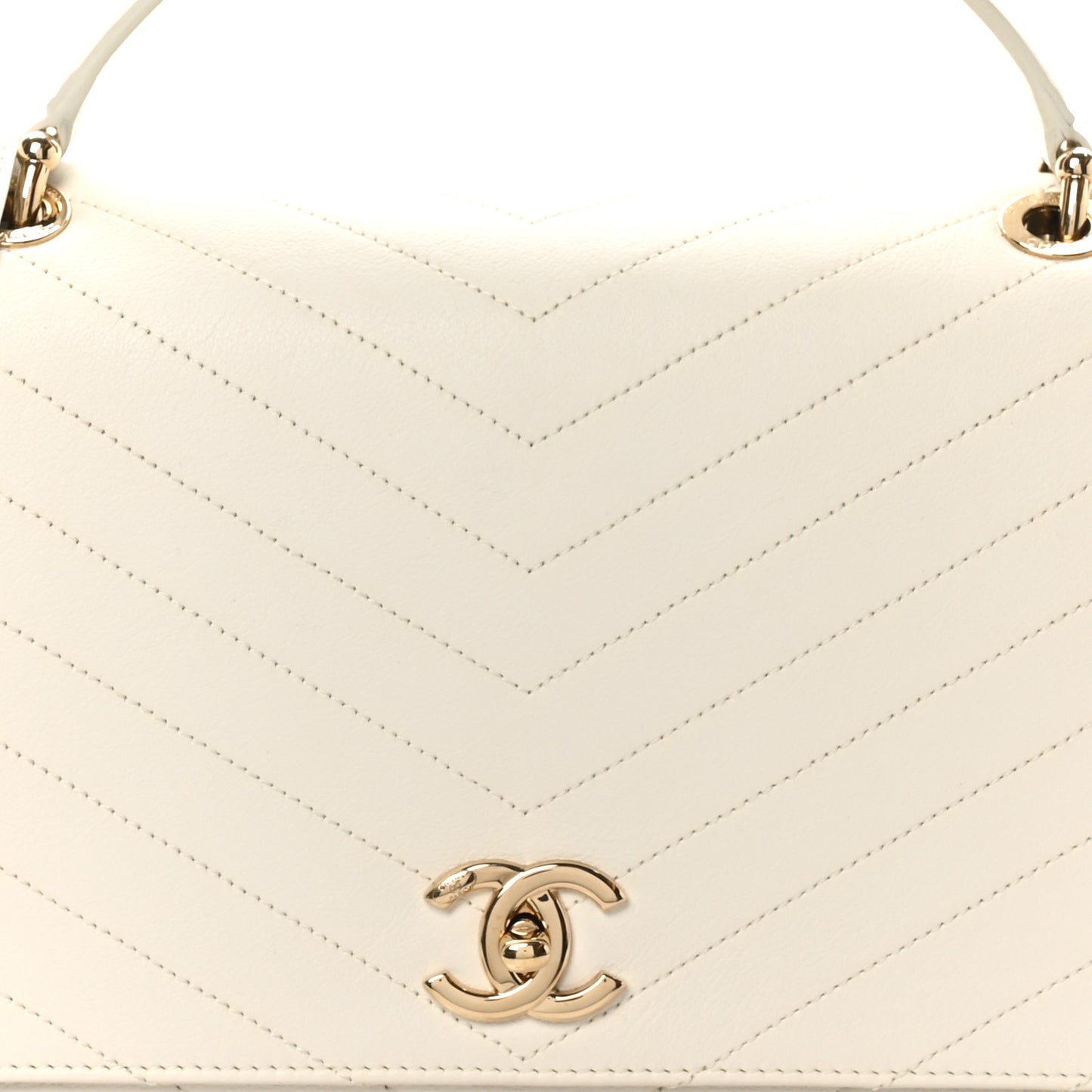 Grained Calfskin Stitched Medium Chevron Chic Top Handle Flap White