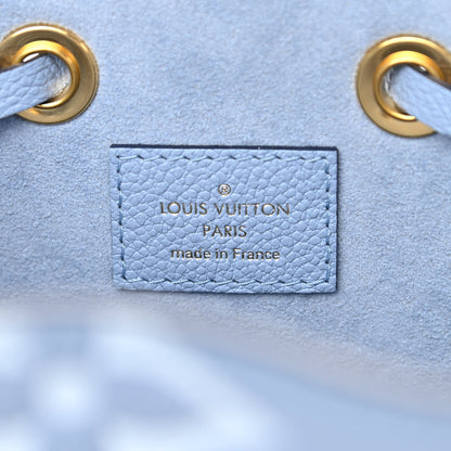 Louis Vuitton Empreinte Monogram Giant By The Pool Neonoe BB Summer Blue 6 of 9