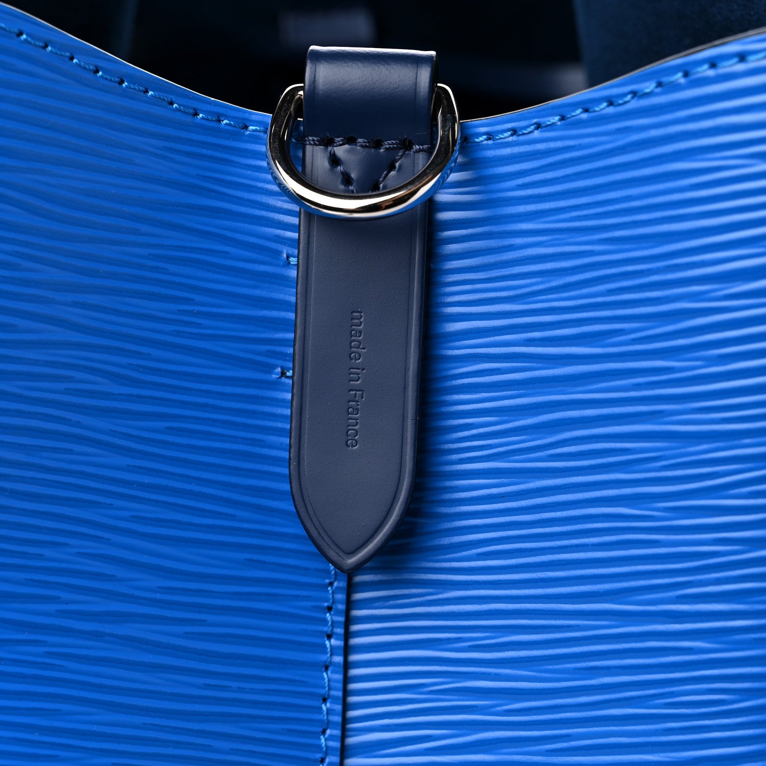 Louis Vuitton Epi NeoNoe MM Lazuli Navy 7 of 9