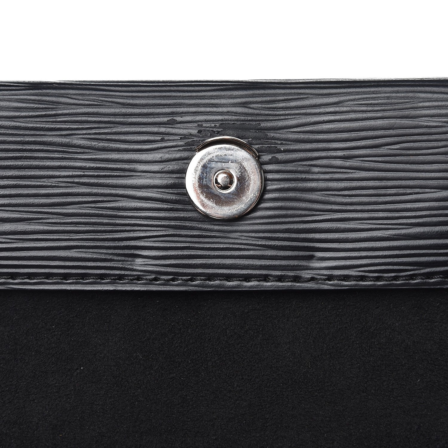 Louis Vuitton Epi Cluny BB Black 9 of 12
