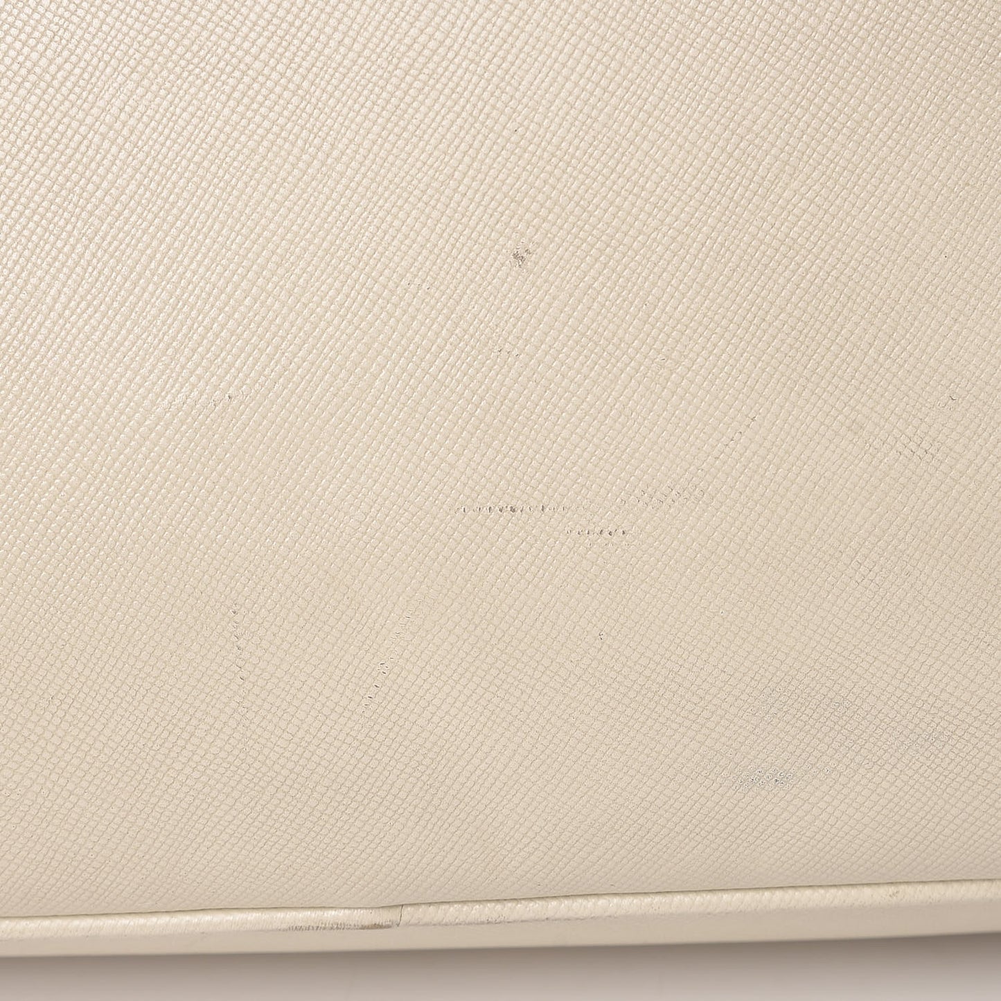 Saffiano Lux Tote Bowler Talco