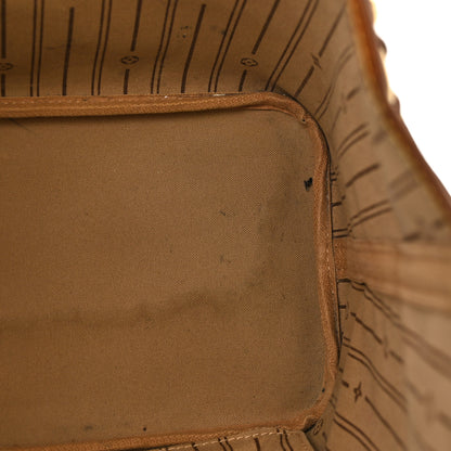 Louis Vuitton Monogram Neverfull MM 11 of 13