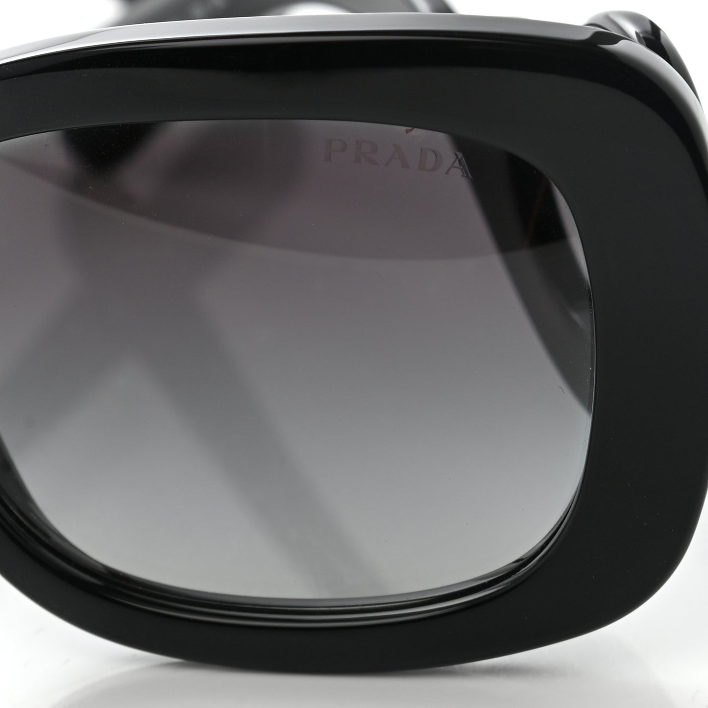 Acetate Baroque Sunglasses SPR 27O Black