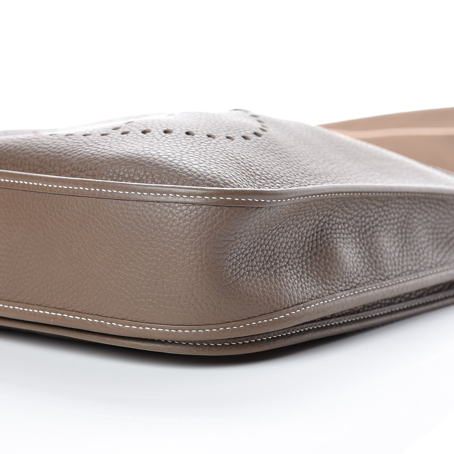 Hermes Taurillon Clemence Evelyne III PM Etoupe 6 of 12