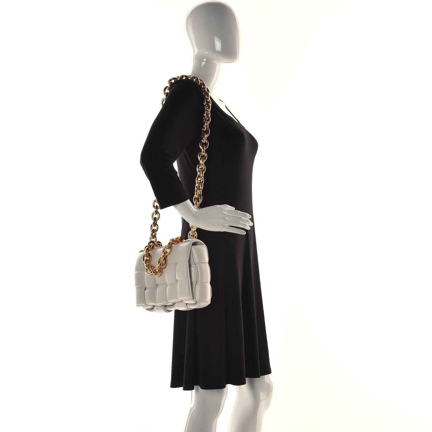 Bottega Veneta Lambskin Maxi Intreccio Padded Chain Cassette Crossbody Bag White 4 of 16