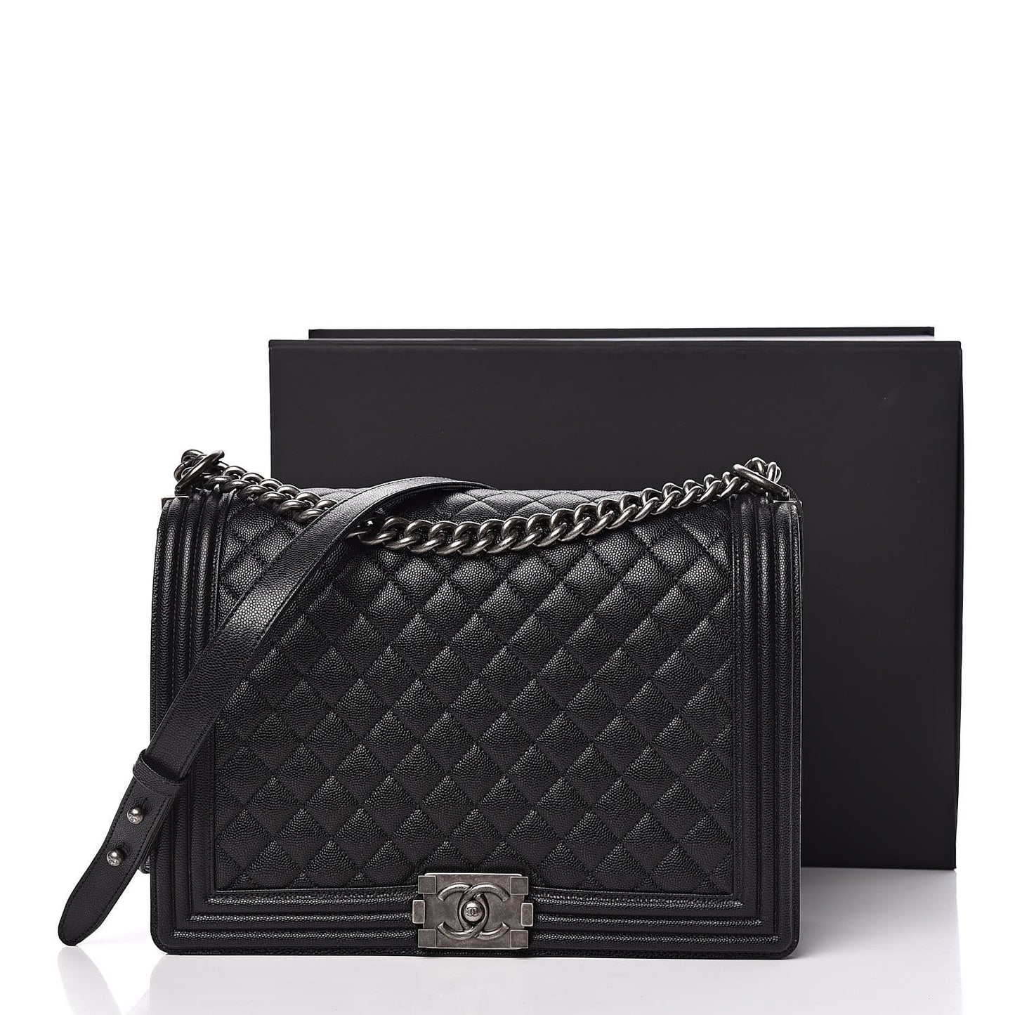 Caviar Quilted Large Boy Flap Black