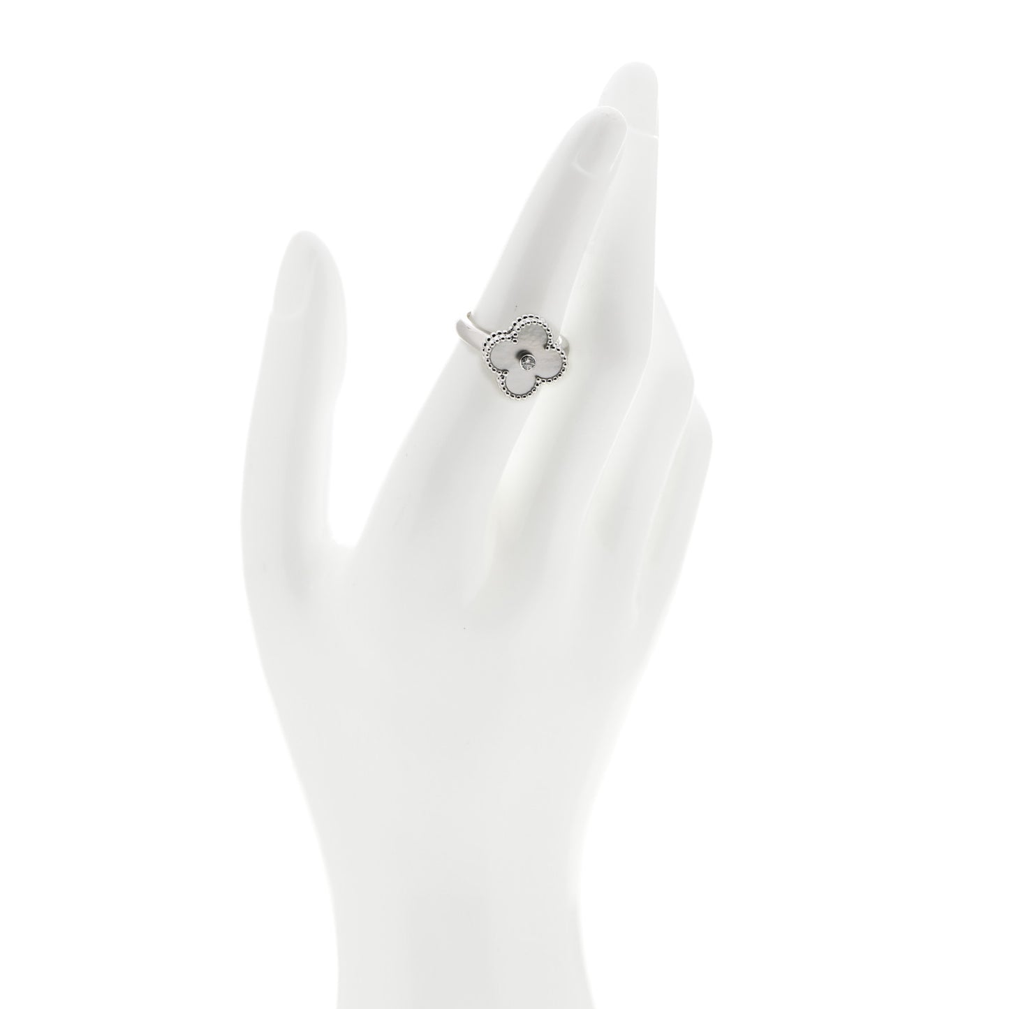 18K White Gold Diamond Mother of Pearl Vintage Alhambra Ring 52 6