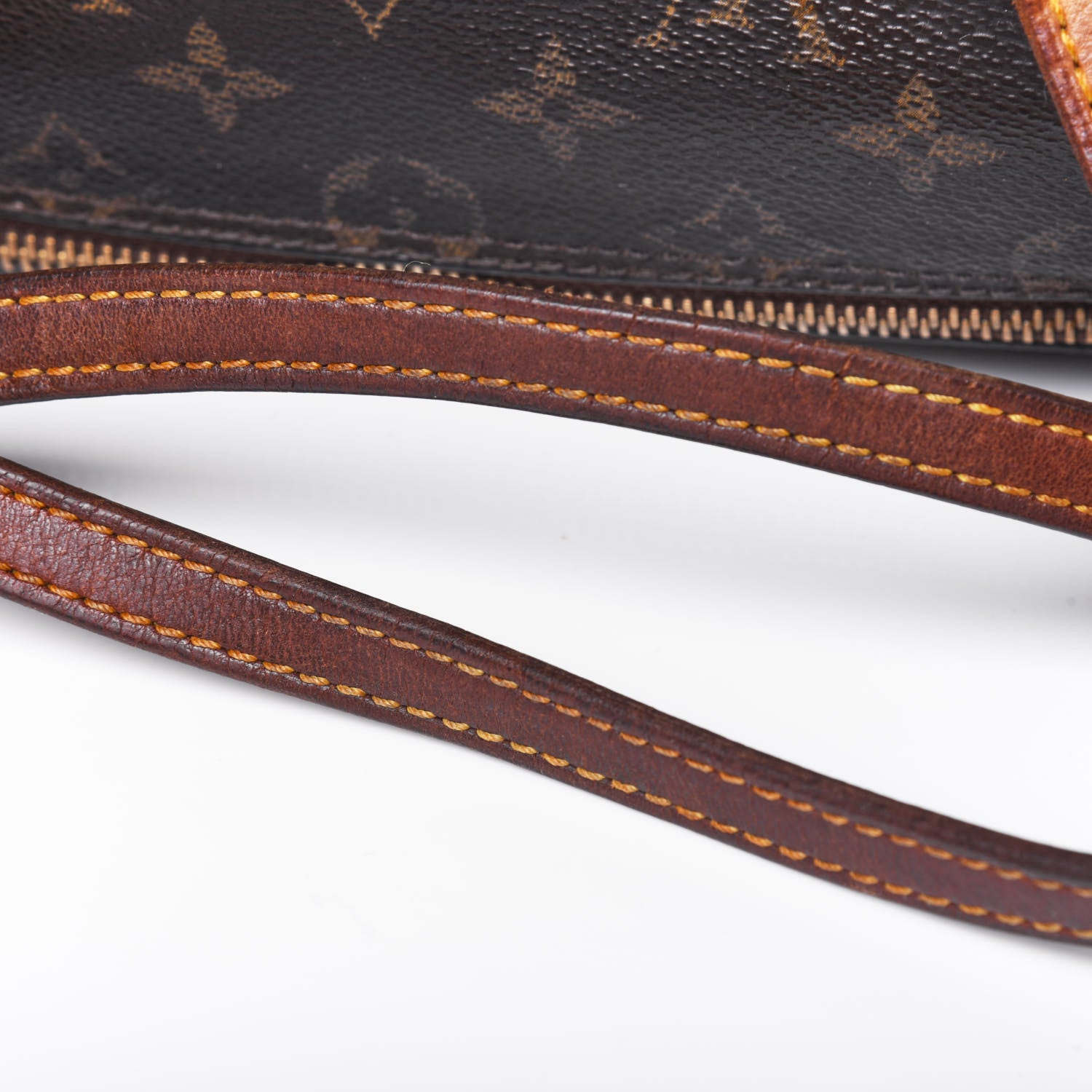 Louis Vuitton Monogram Papillon 26 23 of 25