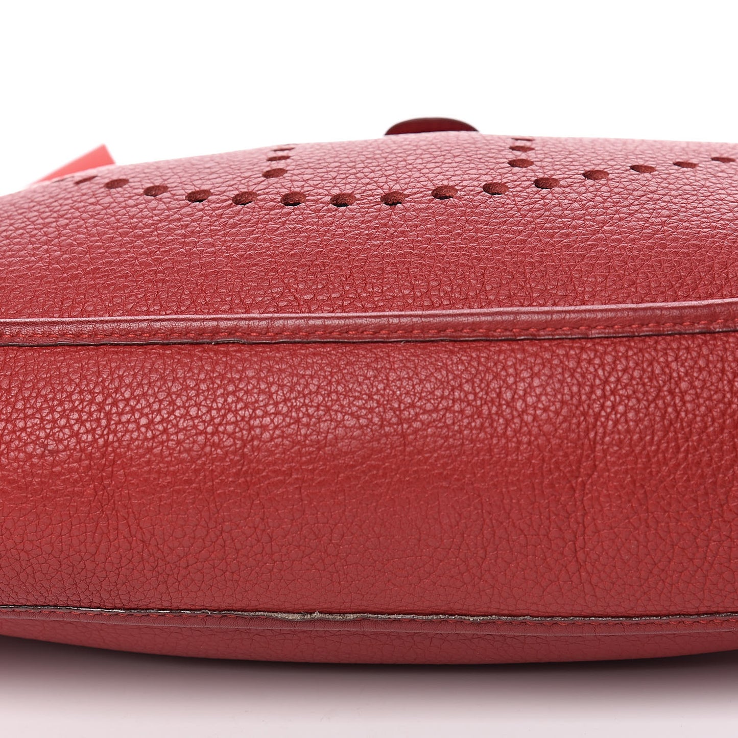 Taurillon Clemence Evelyne GM Rouge Vif