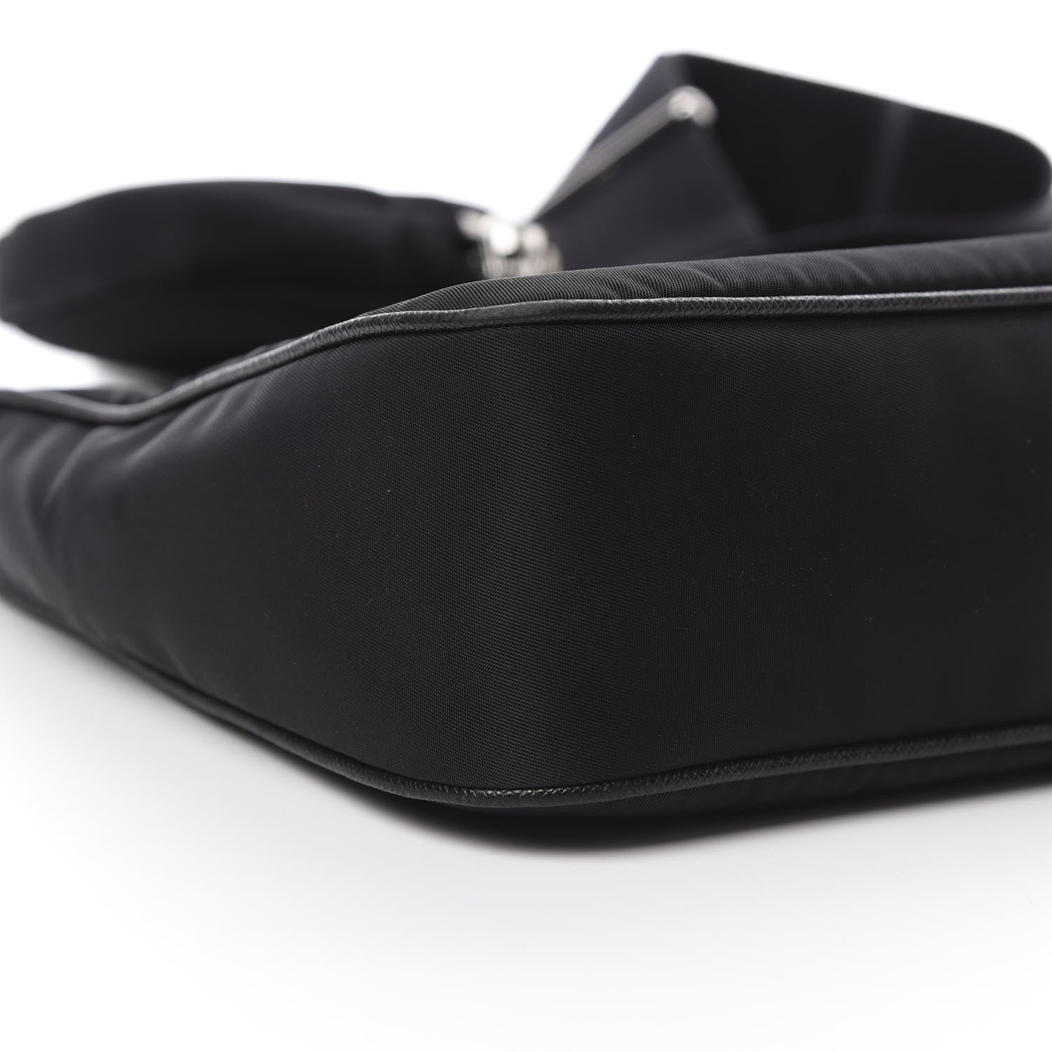 Prada Nylon Re-Edition 2005 Shoulder Bag Black 9 of 11
