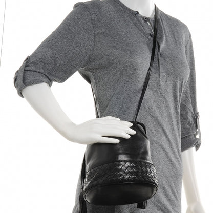 Bottega Veneta Vintage Leather Drawstring Shoulder Bag Black 2 of 8