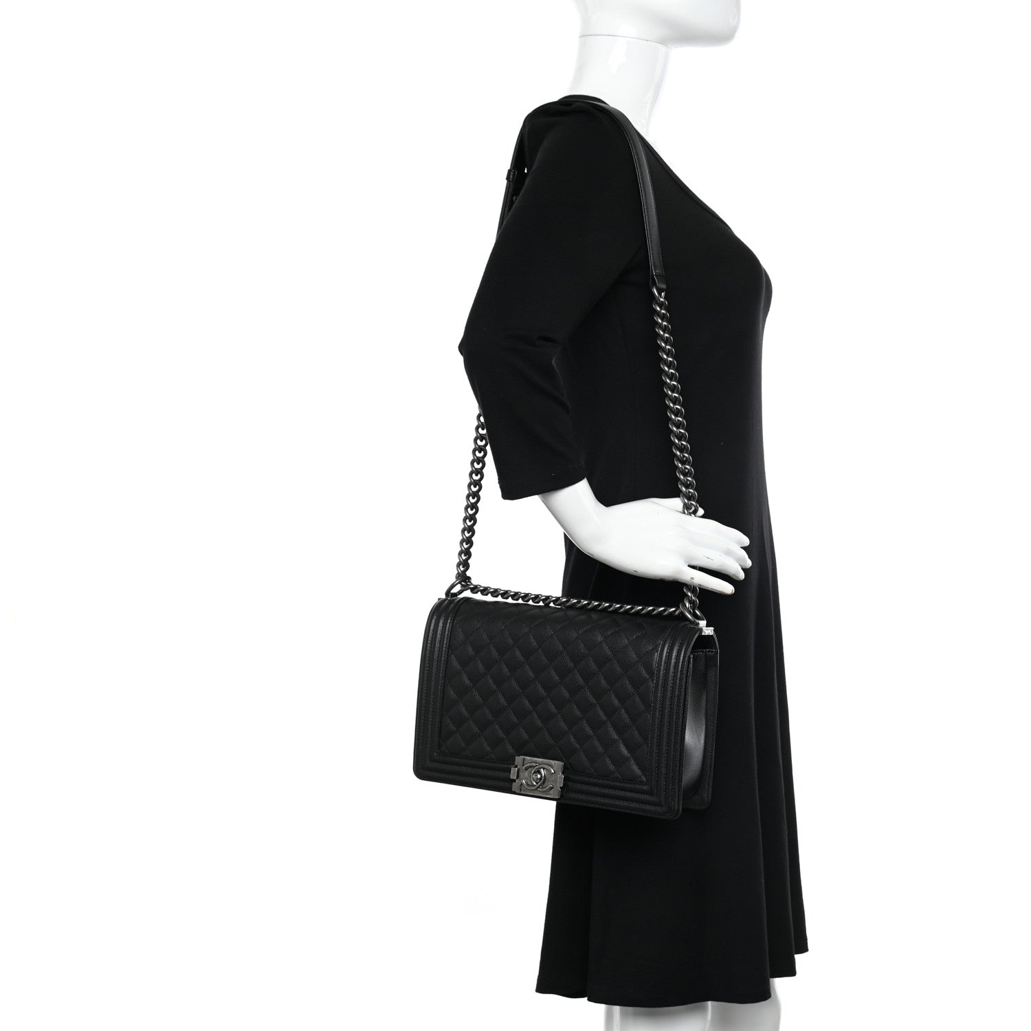 Chanel Caviar Quilted New Medium Boy Flap Black 2 of 11