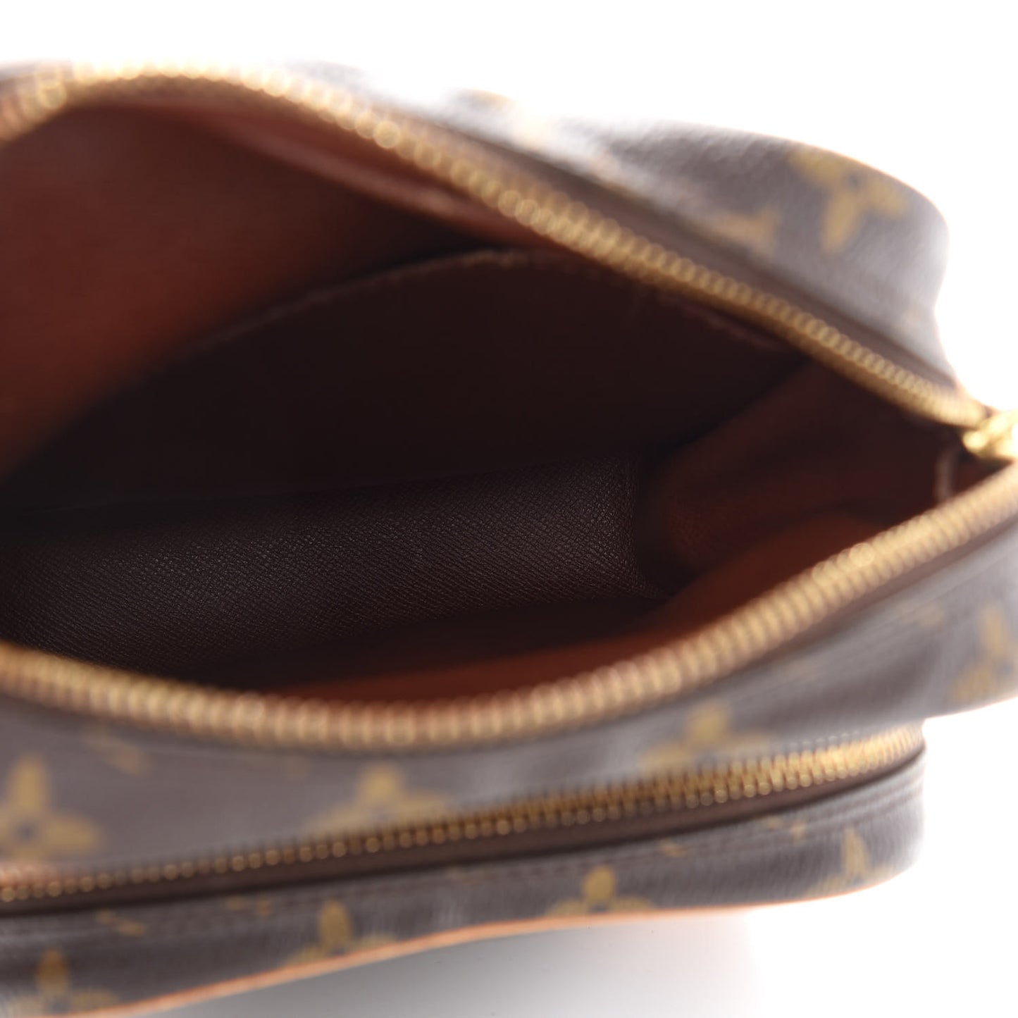 Monogram Amazone