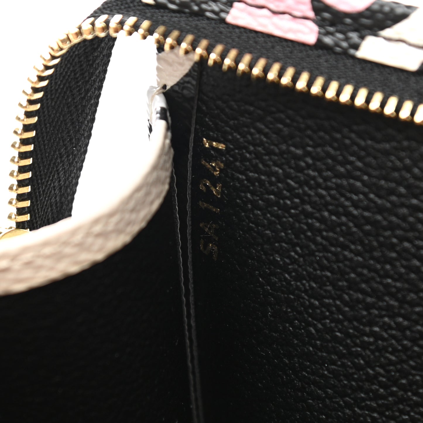 Monogram Giant Wild At Heart Toiletry Pouch 26 Black