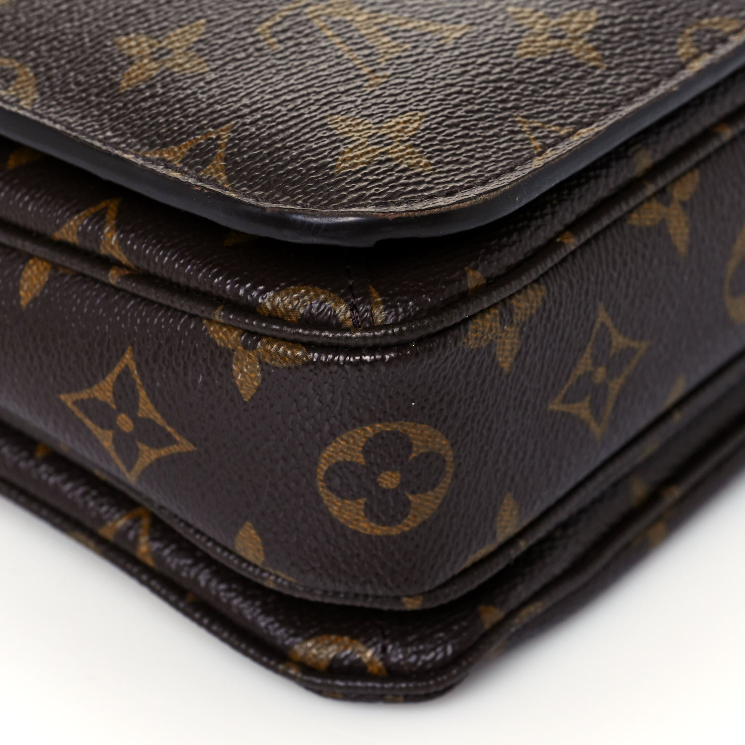 Louis Vuitton Monogram Pochette Metis 10 of 13