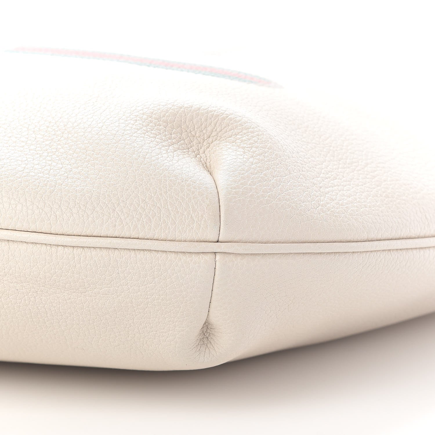 Gucci Grained Calfskin Logo Half Moon Hobo White 9 of 9