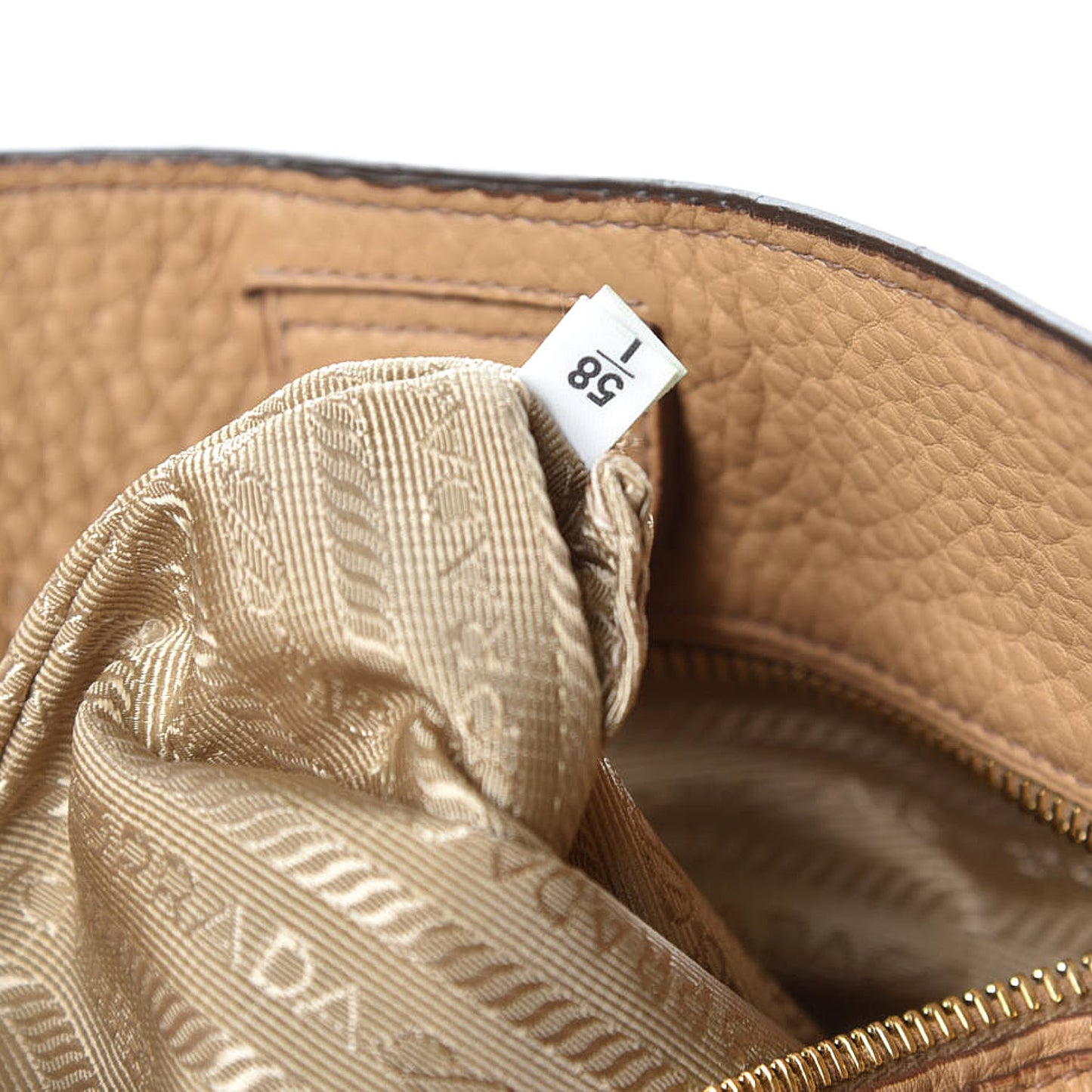 Vitello Daino Side Pocket Tote Sughero