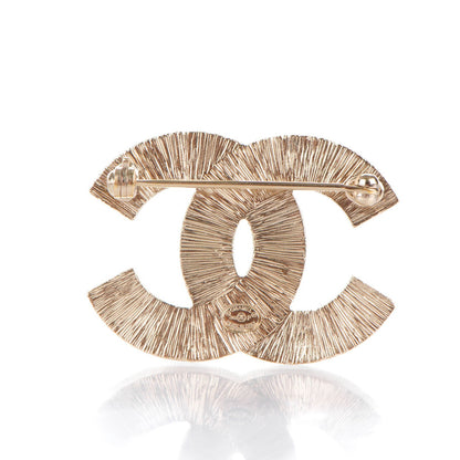 Chanel Pearl Enamel CC Brooch Black Gold 3 of 5