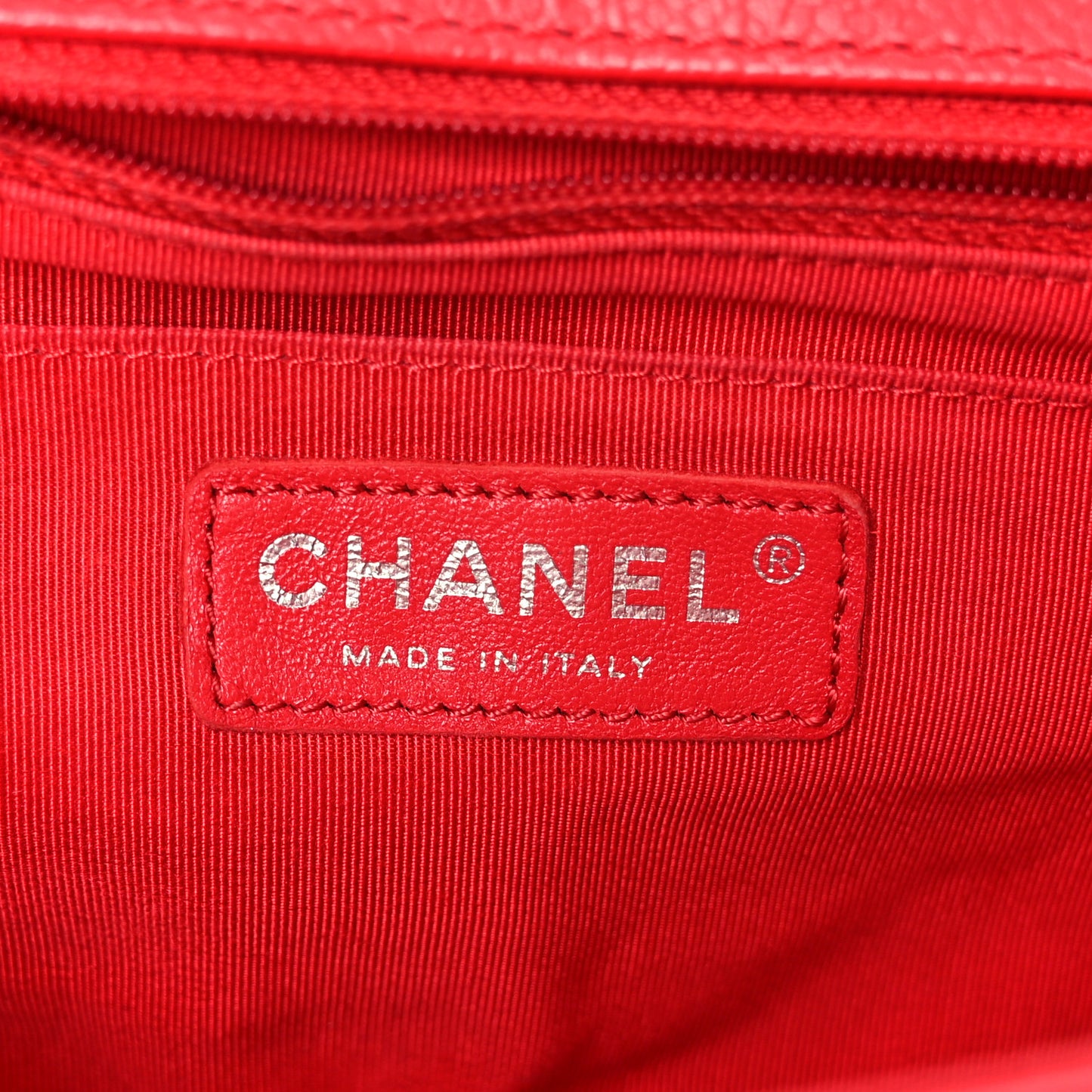 Caviar Chevron Quilted Single Flap Red