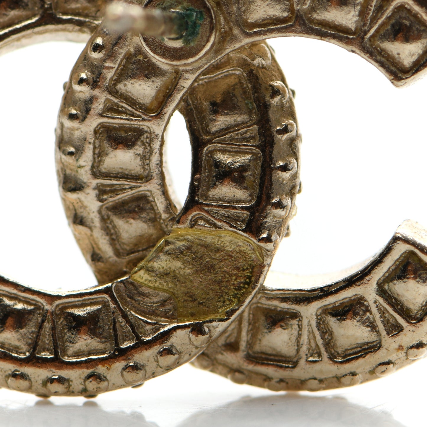 Crystal Timeless CC Earrings Light Gold