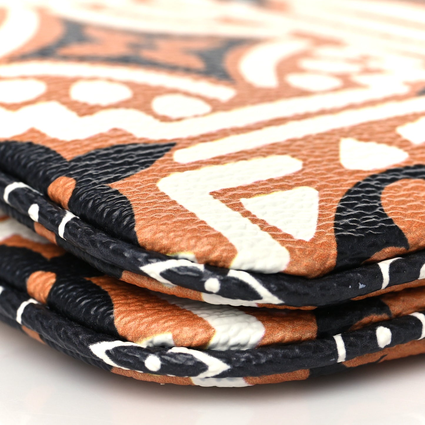 Monogram Giant Crafty Double Zip Pochette Creme Caramel