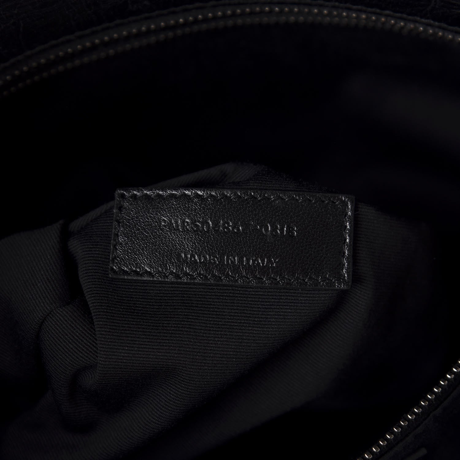 Saint Laurent Crinkled Calfskin Matelasse Monogram Large Niki Shopping Tote Bag Black 8 of 10