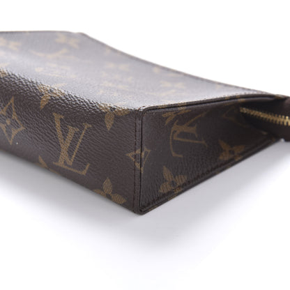 Louis Vuitton Monogram Toiletry Pouch 15 7 of 9