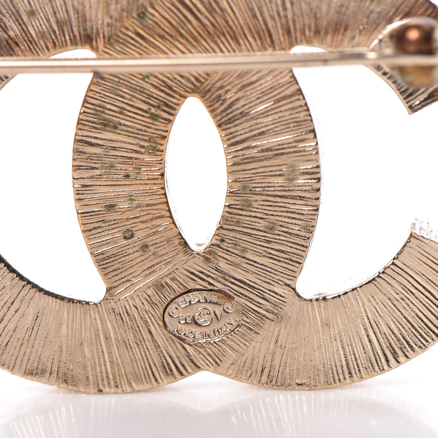 Metal Quilted CC Brooch Silver Gold