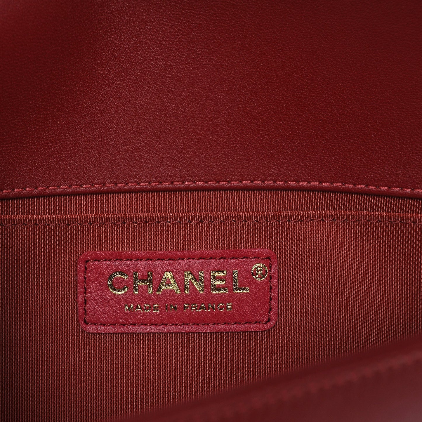 Lambskin Quilted Medium Boy Flap Red