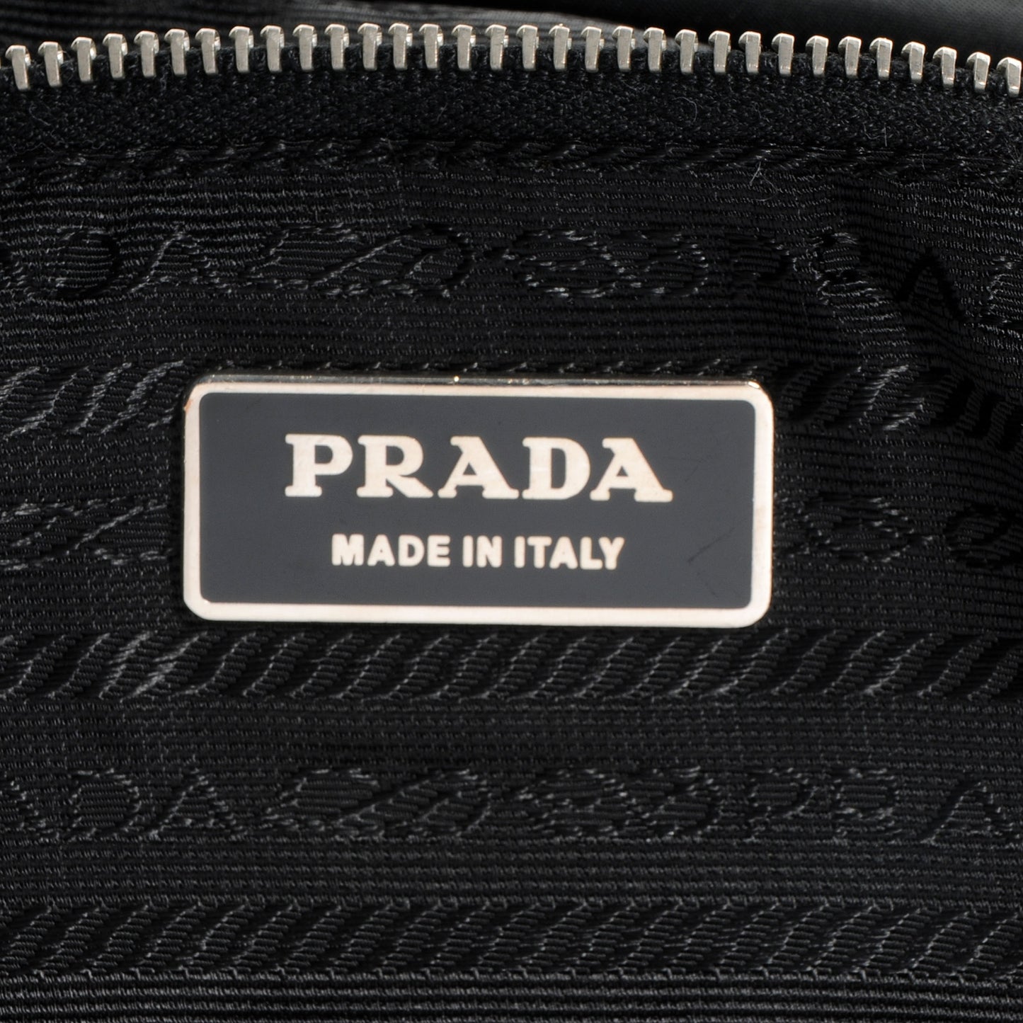 Nylon Flat Messenger Bag Black