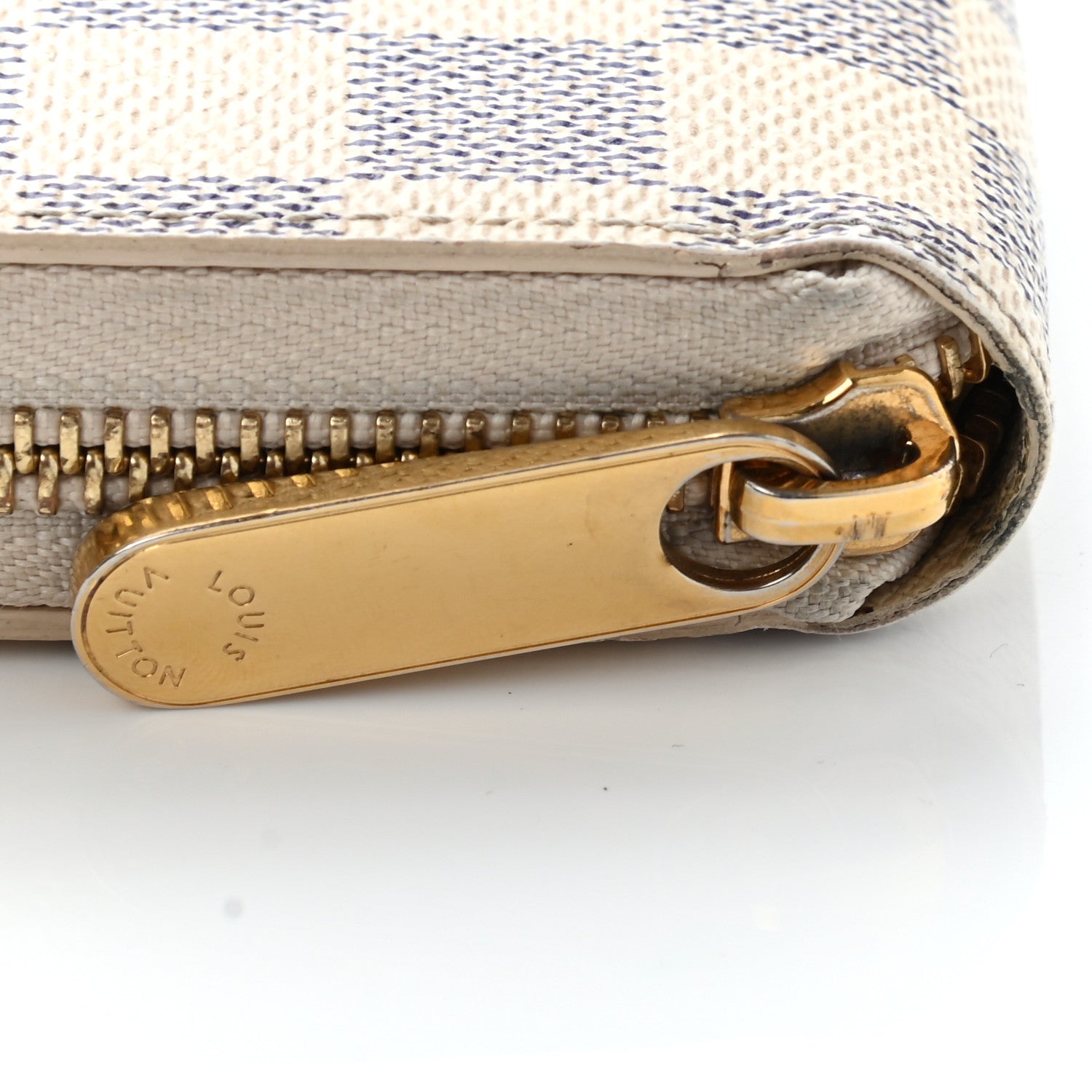 Louis Vuitton Damier Azur Zippy Wallet 11 of 15