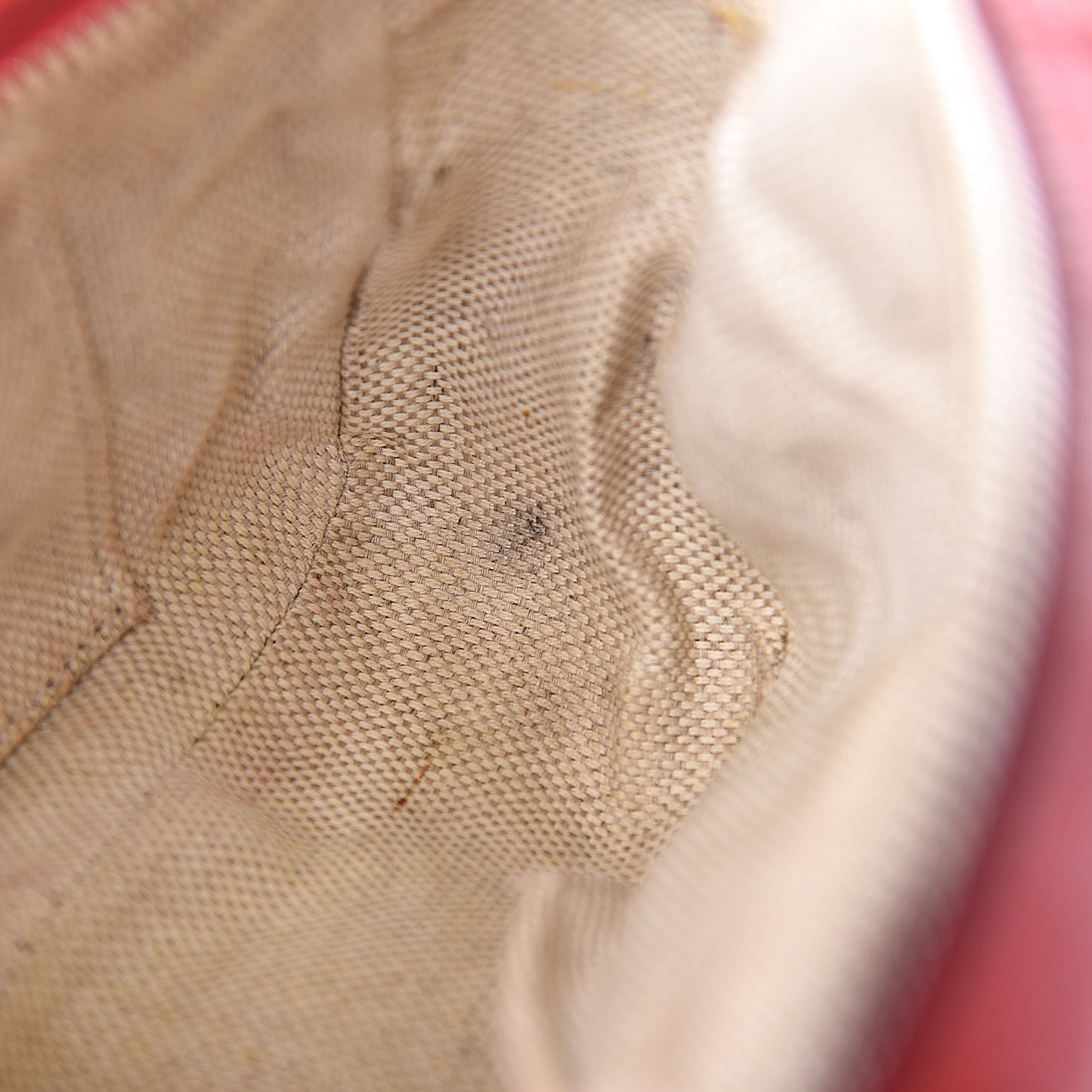 Pebbled Calfskin Small Soho Disco Bag Tabasco Red
