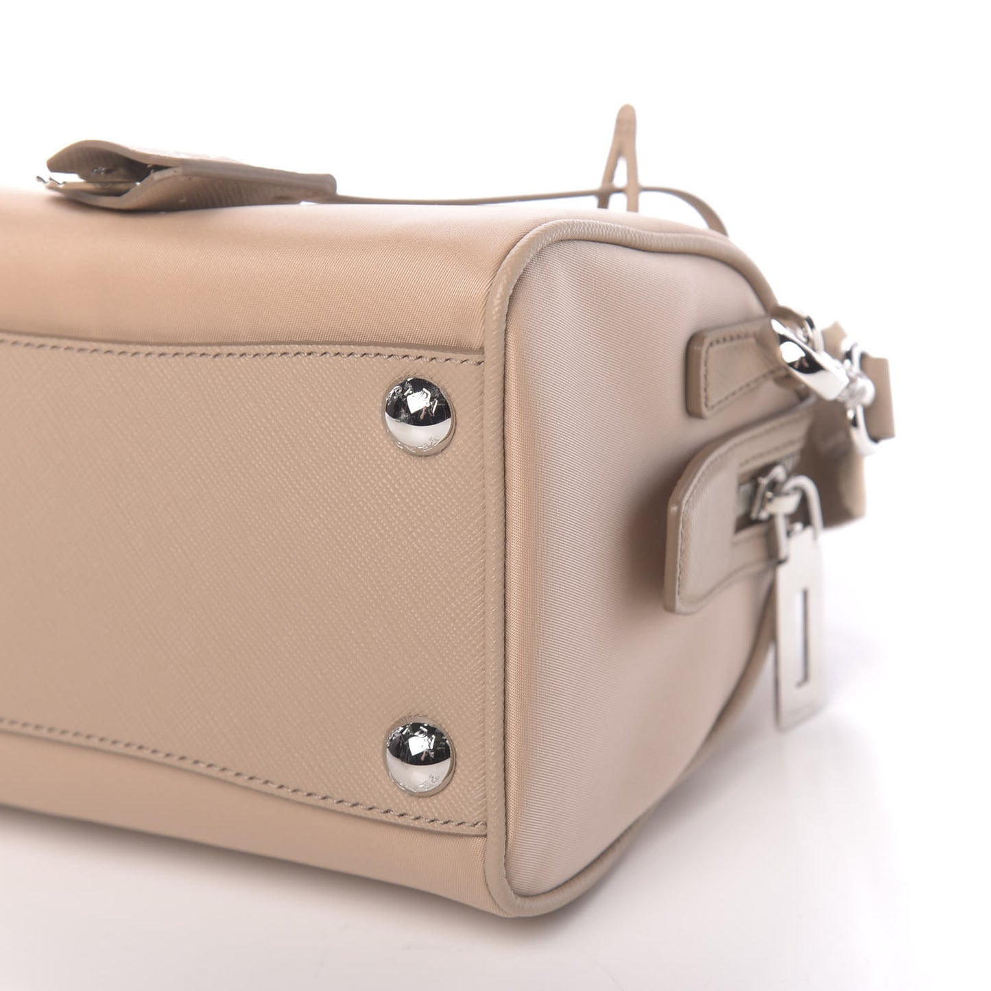 Tessuto Nylon Saffiano Re-Edition 2005 Top Handle Crossbody Bag Cammeo