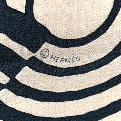 Hermes Cashmere Silk Cheval Vague Giant Pointe Triangle Scarf Caramel Bleu Naturel 3 of 4
