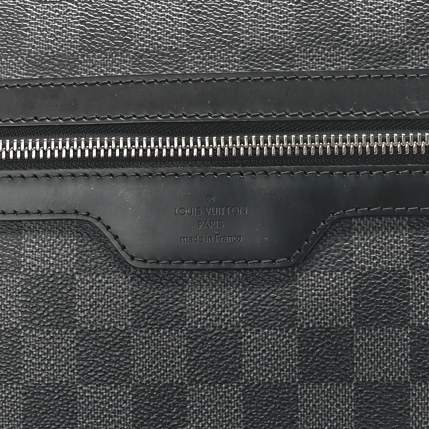 Louis Vuitton Damier Graphite Mick MM 6 of 10