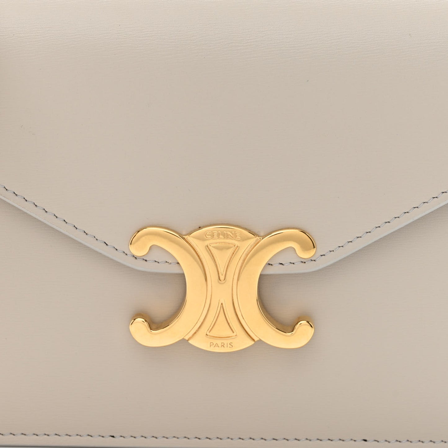 Shiny Calfskin Triomphe Margo Wallet on Chain Light Stone