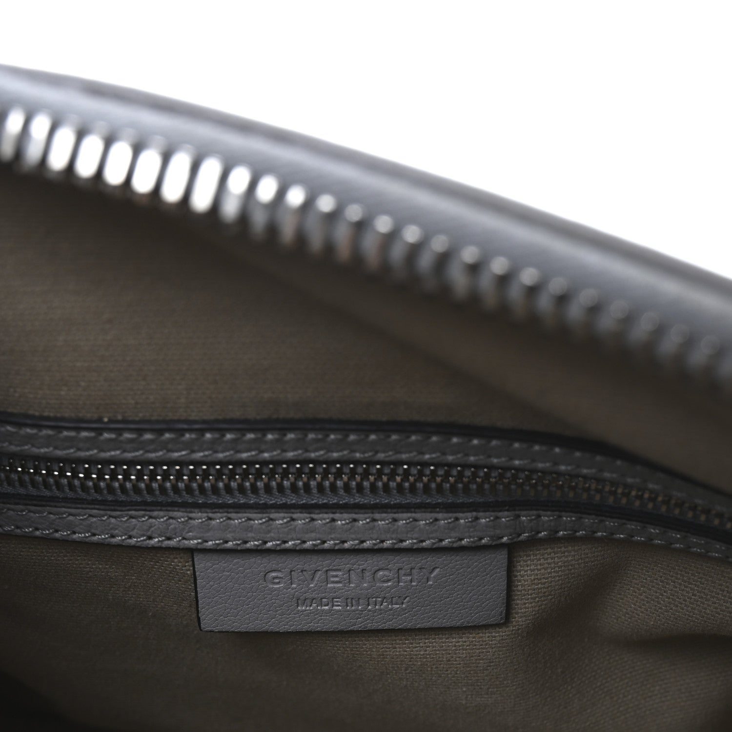 Givenchy Sugar Goatskin Small Antigona Pearl Grey 16 of 27