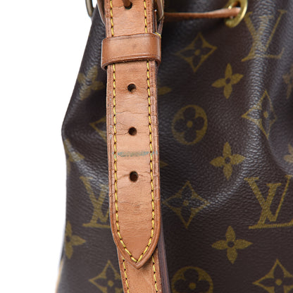 Louis Vuitton Monogram Petit Noe 14 of 19