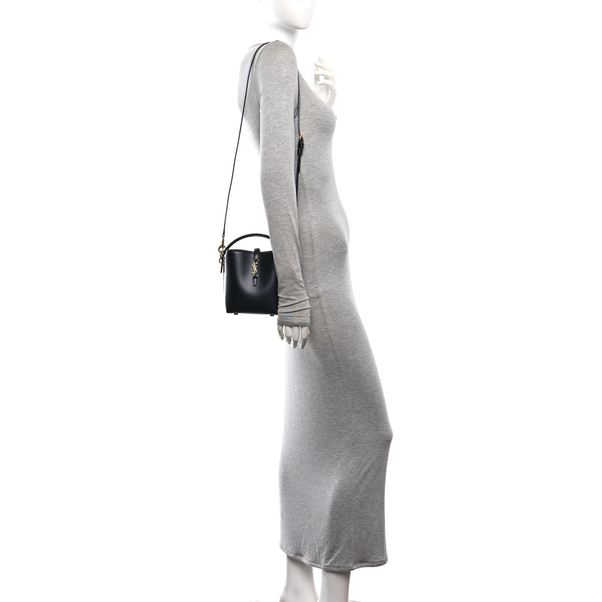 Shiny Calfskin Le 37 Mini Bucket Bag Black