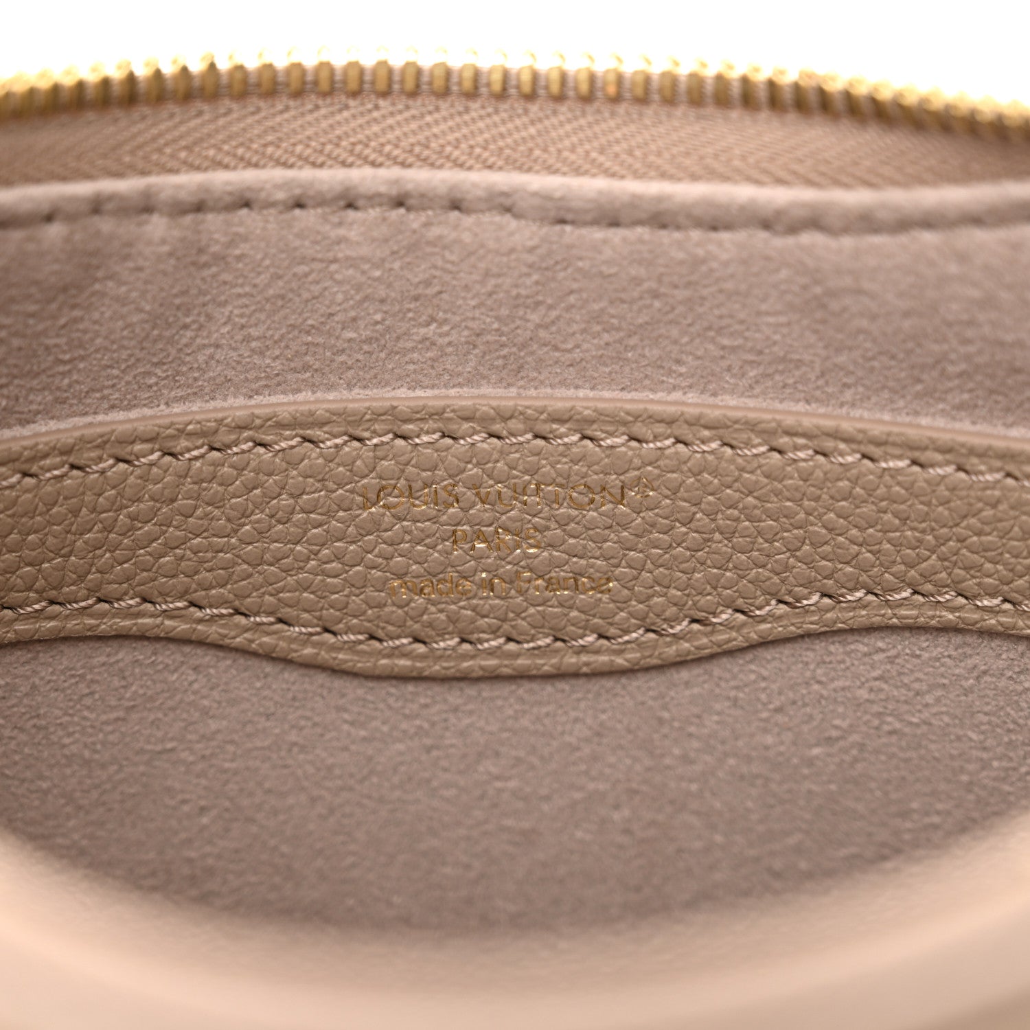 Louis Vuitton Empreinte Monogram Giant Boulogne Tourterelle Creme 6 of 9